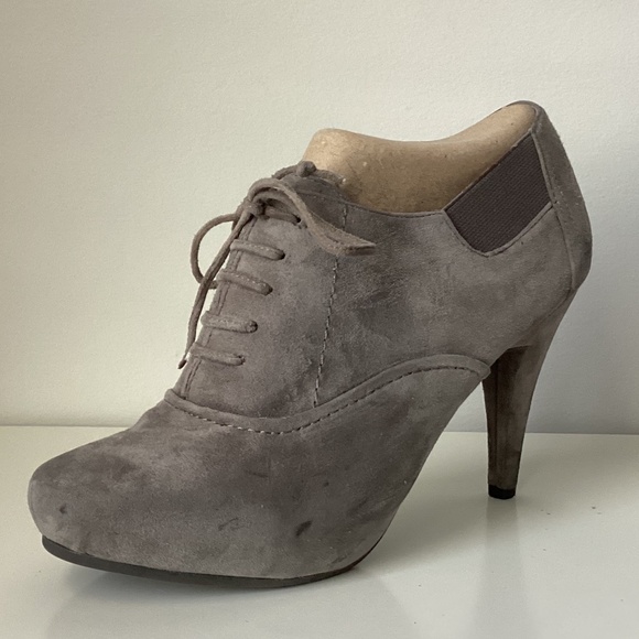 Me Too Lisbon Oxford Pumps Grey Suede - 6.5M - Picture 3 of 14